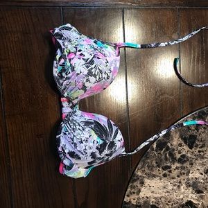 Victoria’s Secret Bikini Top
